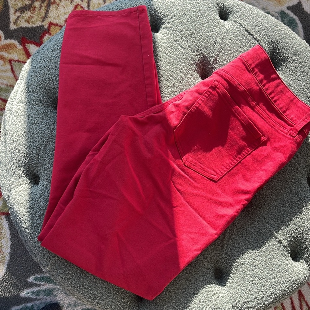 Red pants ! ❤️ - Picture 7 of 8